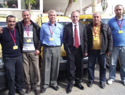 Özdemir: Taksici Esnafının Sorununu Sahipleniyoruz