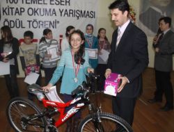 100 Temel Eser Okuma Yarışması İlgi Gördü