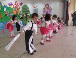 Oltu Anaokulu Öğrencileri Hünerlerini Sergiledi