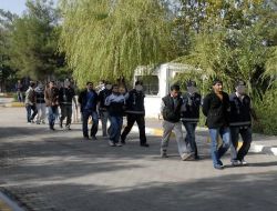 Diyarbakır'da 7 Gösterici Gözaltına Alındı!