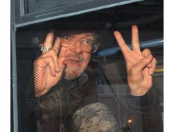 Rusya Seçimlere 'Cephelerle' Gidiyor