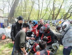 600 Motosiklet Tutkunu Biga'daki Şenlikte Buluştu