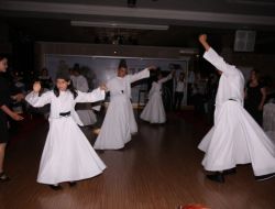 Engellilerin Gösterisi Duygulu Anlar Yaşattı