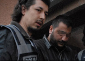 'Sahte' Yazıcı'ya polisten 'mail' baskını