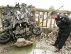 KERKÜK'TE BOMBALI SALDIRILAR