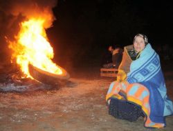 Simav'da Vatandaşlar Ateş Başında Isındılar