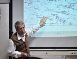 Prof. Dr. Ecevitoğlu: Simav Depremi Eskişehir Ve Marmara İçin Risk Oluşturmuyor