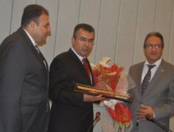 Vali Lekesiz: Hatay Yükselen Bir Değer