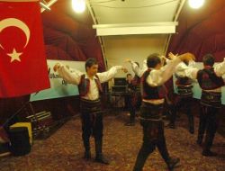 Kiev’de 19 Mayıs, Dinyeper Nehri Üzerinde Gemide Kutlandı