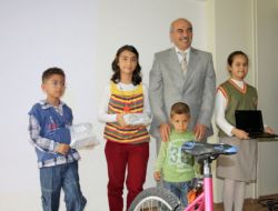 Alpaslan Ali Can Koleji, 'Engelli Dostları'nı Ödüllendirdi