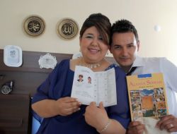 Alanya Belediyesi, Yeni Evlenen Çiftlere Yemek Kitabı Hediye Ediyor