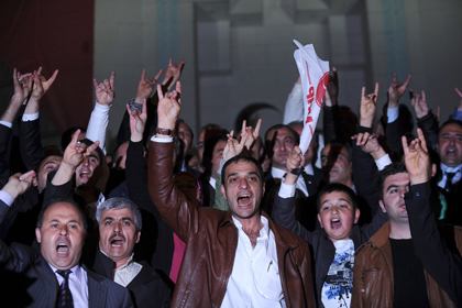 Ankara'da Bahçeli'ye dev karşılama