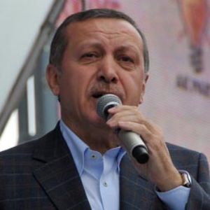 "Hakkari'de Yürürken Utanıyorum"