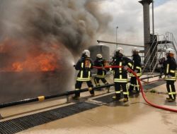 Arnavut İtfaiyeciler, İzmir'de Eğitim Gördü