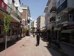 Edremit Yukarı Çarşı Hatmi Kokacak!