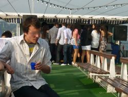 İçkili Tekne Partisi Hastanede Bitti