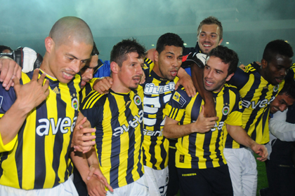 FENERBAHÇE ŞAMPİYON!!