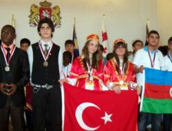 Fezalı Öğrenciler, 'Organik Yakıt Projesi'yle Dünya İkincisi Oldu