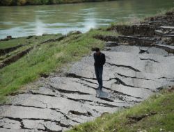 Muş'ta Aşırı Yağışlar Köylüleri Sıkıntıya Soktu