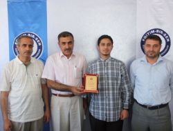 Eğitim Bir Sen’de Ödül Töreni