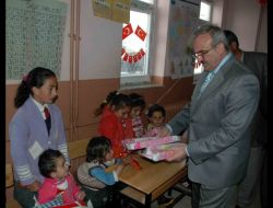 İran Sınırındaki Köy Yollarına Parke