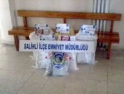 Salihli'de Kaçak Sigara ve Esrar Yakalandı