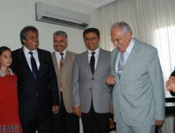 Bakan Gönül, Özel Bilge'nin Başarılı Öğrencilerini Altınla Ödüllendirdi