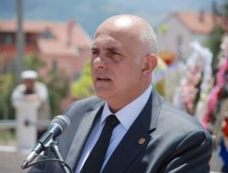 Belediye, 2,5 Milyon Lira İstediği Hastane Arazisinde Fiyatı Yarıya Düşürdü