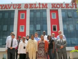 Amerikan Langston Üniversitesi Yetkilileri Tavşanlı'nın Okullarını Gezdi