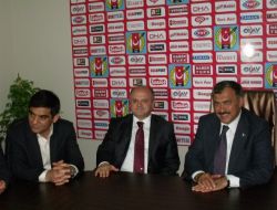 Bakan Eroğlu: Yıkım Ekipleri Simav’da Tehlikeli Binaları Yıkmaya Başladı