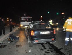 Kaza Yapan Otomobilinin Altında Kalarak Can Verdi