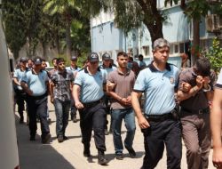 Adana’da Silahlı Çete Operasyonu