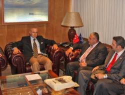 Vali Recep Kızılcık, Kıbrıslı İşadamlarını Kabul Etti