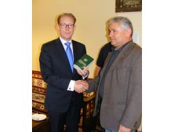 Göçmen Bakanı Billström: Türkler, İsveç’e En İyi Uyum Sağlayan Millet