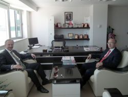 Kamuran Özden’den Medical Park Hastanesine Ziyaret