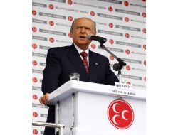 Bahçeli: Başbakan Boy Aynasına Baksın Hırsızları, Yüzsüzleri Görecek