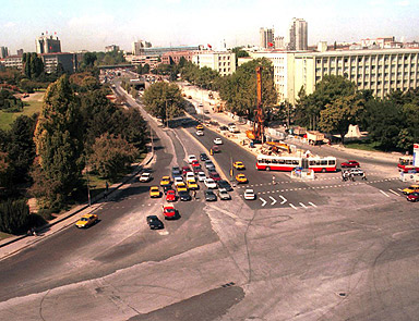 Akay Kavşağı'nda panolar da tartışma konusu oldu!!