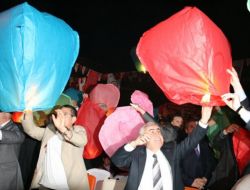 Engelliler Uçan Fener Şenliği Renkli Görüntülere Sahne Oldu