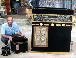 Oflu Hacı Adayları Minyatür Kabe Maketi İle Uygulama Yapacak