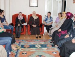 Sp'nin Kadın Adayları, Projelerini Ev Toplantılarında Anlatıyor