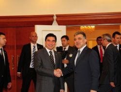 Cumhurbaşkanı Gül, Berdimuhamedov İle Görüştü