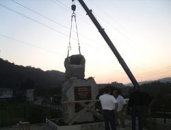 Rusya, Anadolu'daki Katliama İmzası Bulunan Ozanyan’ın Anıtını Kaldırdı