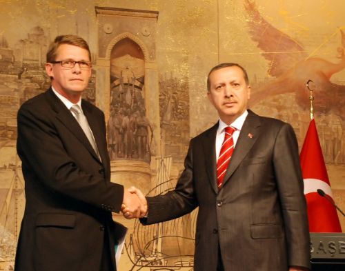 Finlandiya Başbakanı'ndan  demokratik açılıma destek!