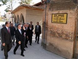 Yök Başkanı Yusuf Ziya Özcan: Üniversite Kapılarındaki Yığılma Utanılacak Bir Sorun