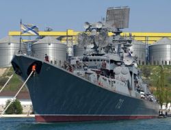 Rus Denizaltıları Nato Tatbikatına Katılıyor