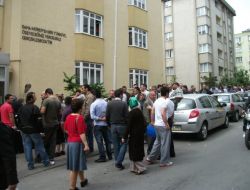 Vergi Dairelerinde Son Gün Kuyruğu