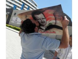 Antalya'ya Gelen Beşar Esad Taraftarları