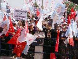 Kılıçdaroğlu: Bizim İktidarımızda Atanamayan Öğretmen Kalmayacak