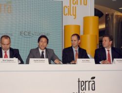 220 Milyon Dolarlık Yatırımla Dünya Markalarını Antalya’ya Getirdi