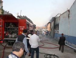 Elyaf İşleme Fabrikasındaki Yangın Büyümeden Söndürüldü